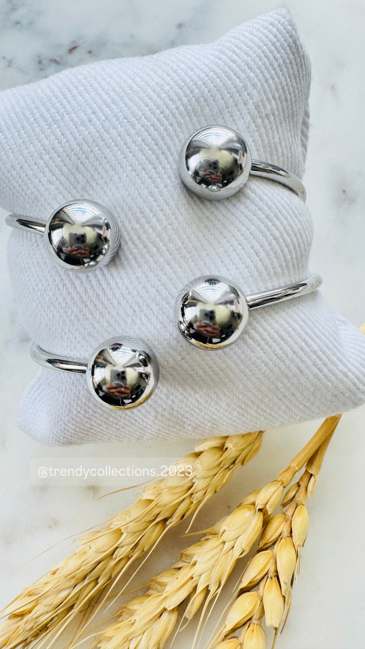 Atenas Bangle