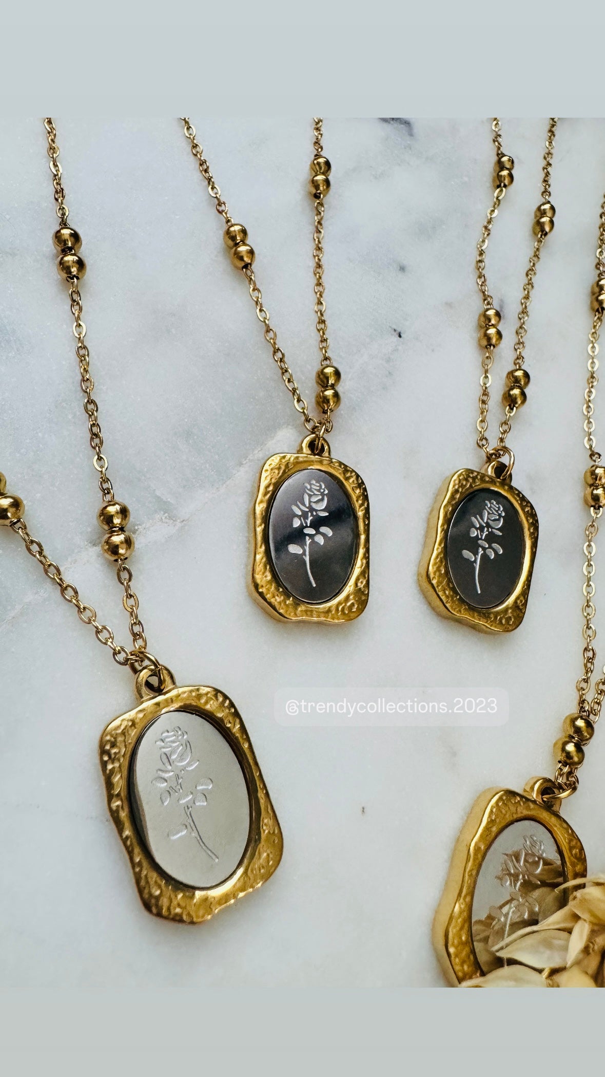 Belle Necklace