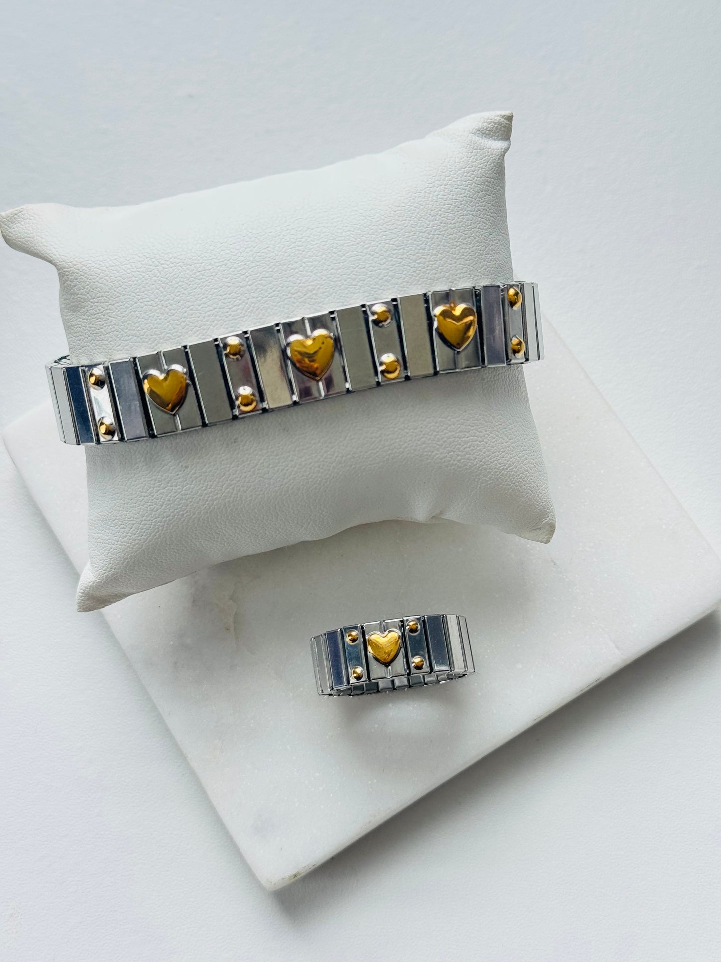 Silver Hearts Stretch Jewelry Set – Gold & Silver Heart Bracelet and Ring