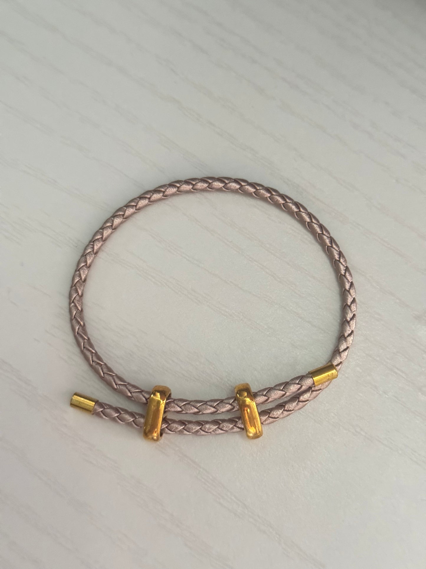 Valen Adjustable Leather Charm Bracelet – 18K Gold Plated Stainless Steel