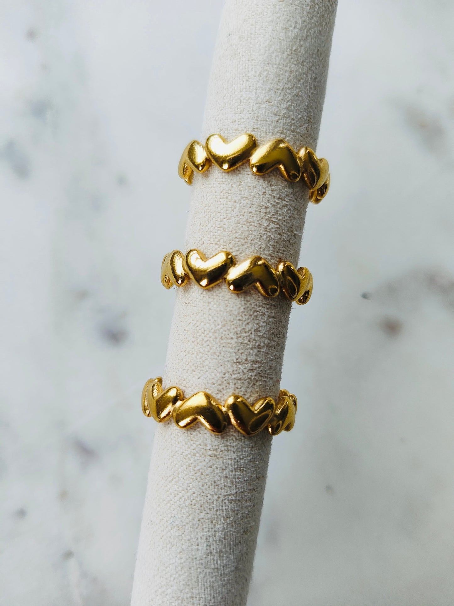Endless Hearts Ring