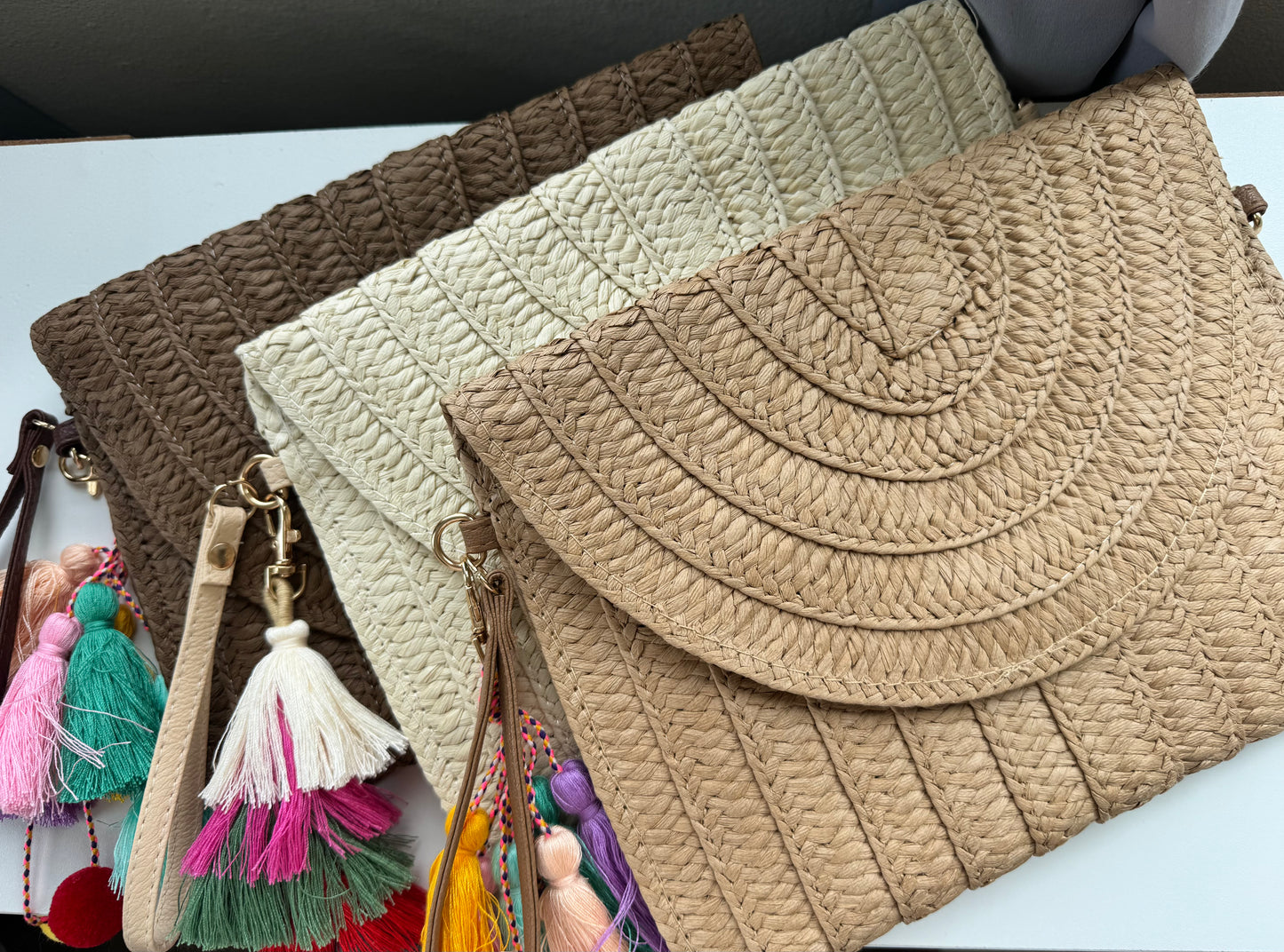 Vera Clutch