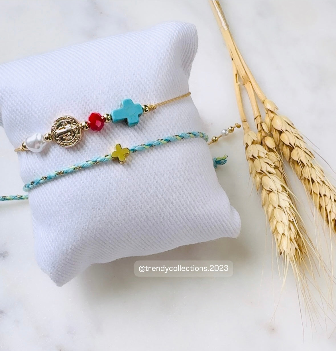 Hilos Bracelets
