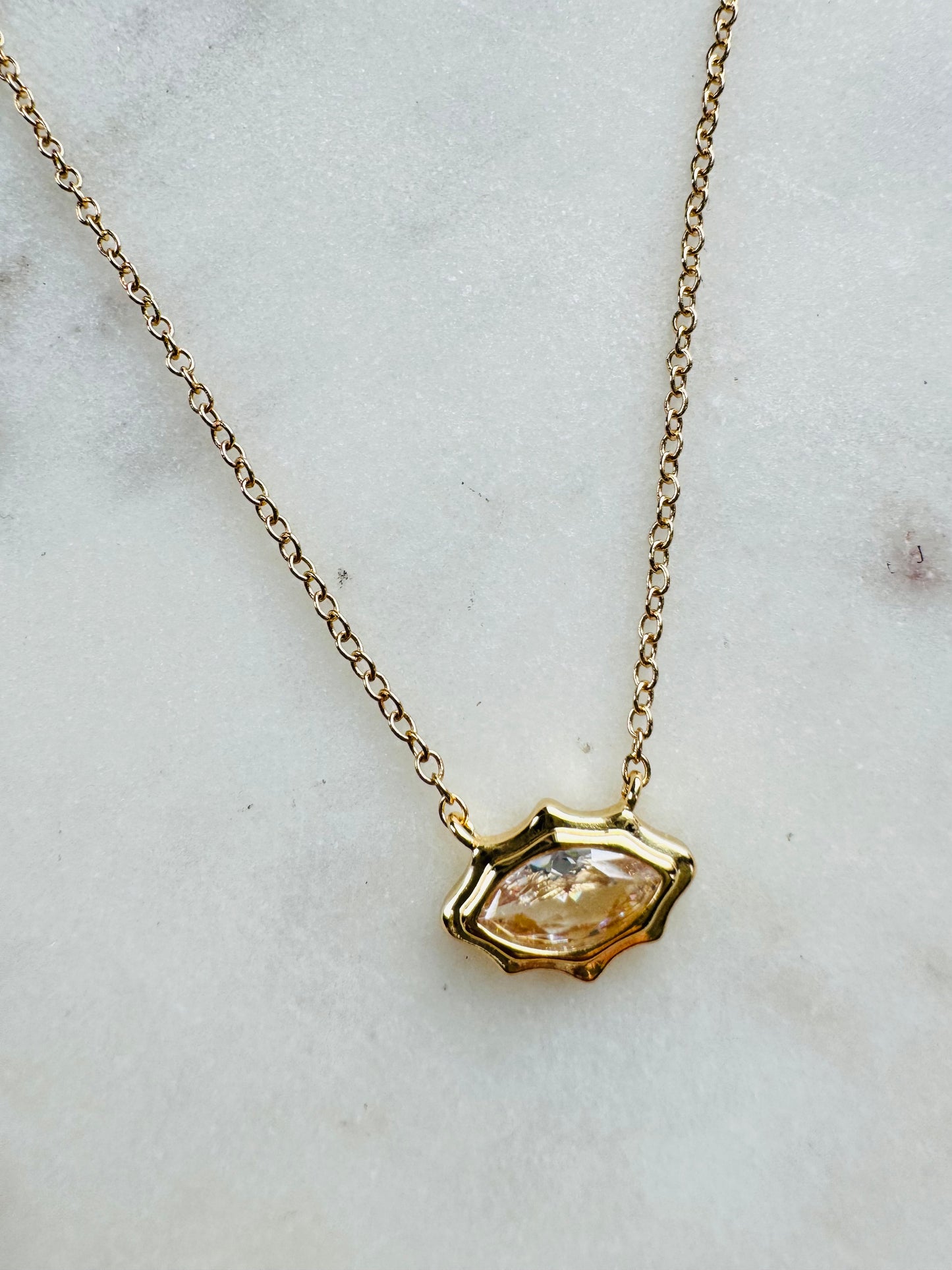 Orux Necklace