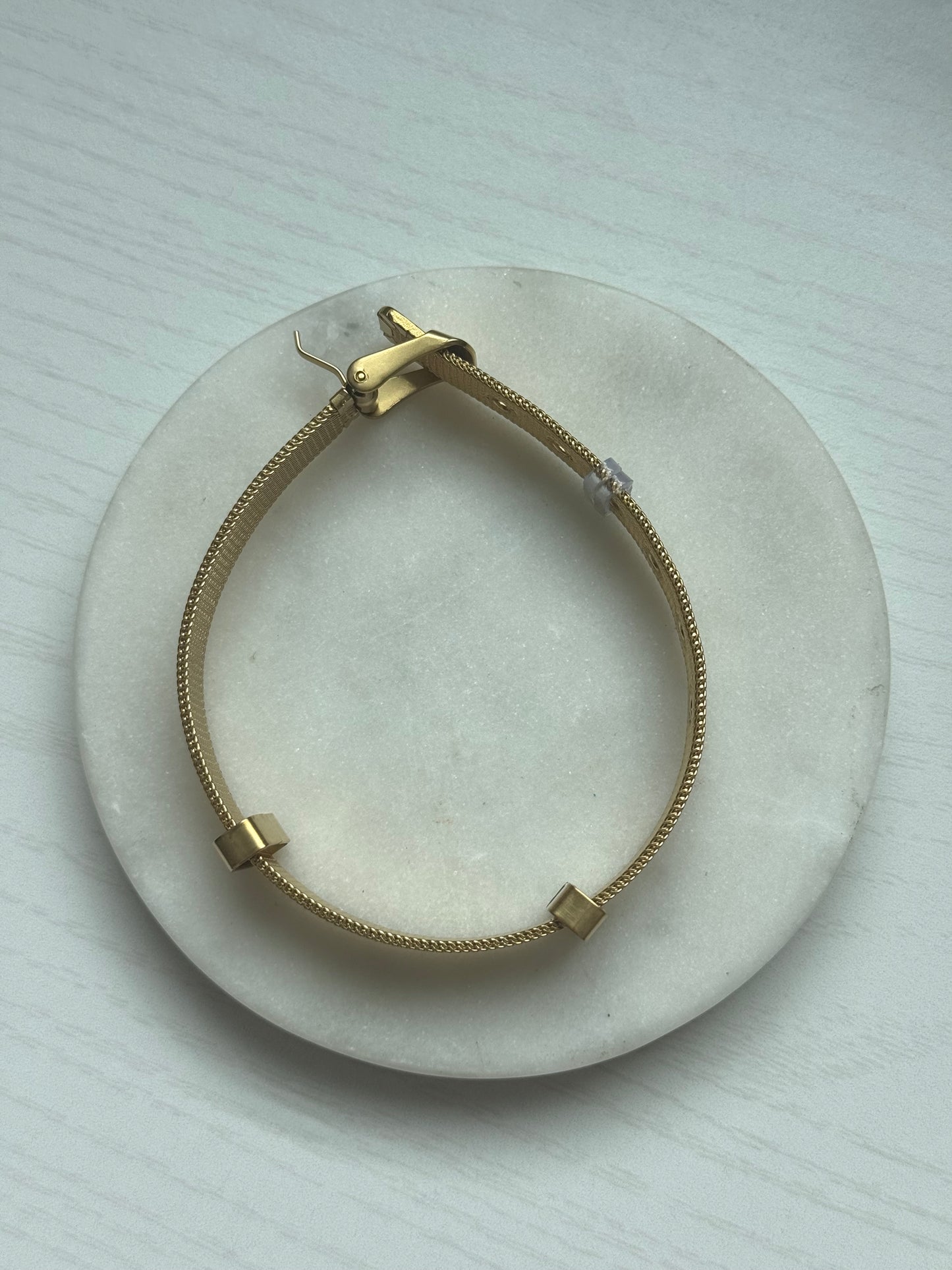 Emilia Belt-Bracelet- Trendy Stainless Steel Bracelet Charm Bracelet with Crystal Details.