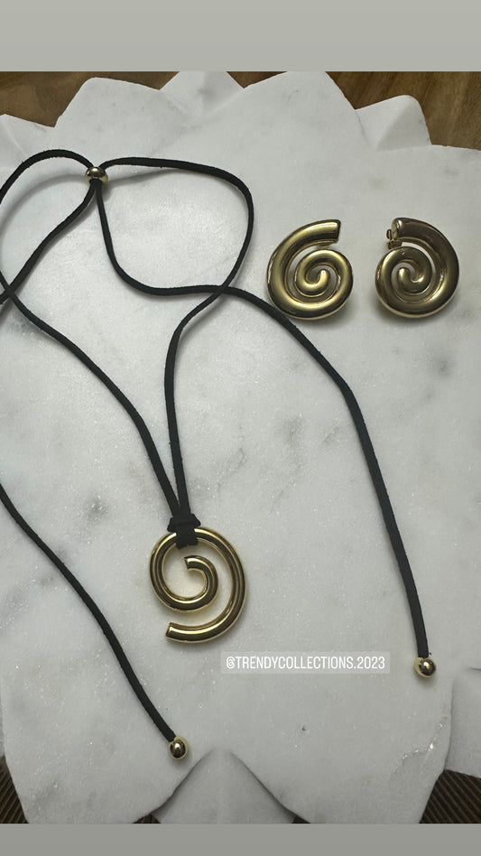 Caracol Necklace