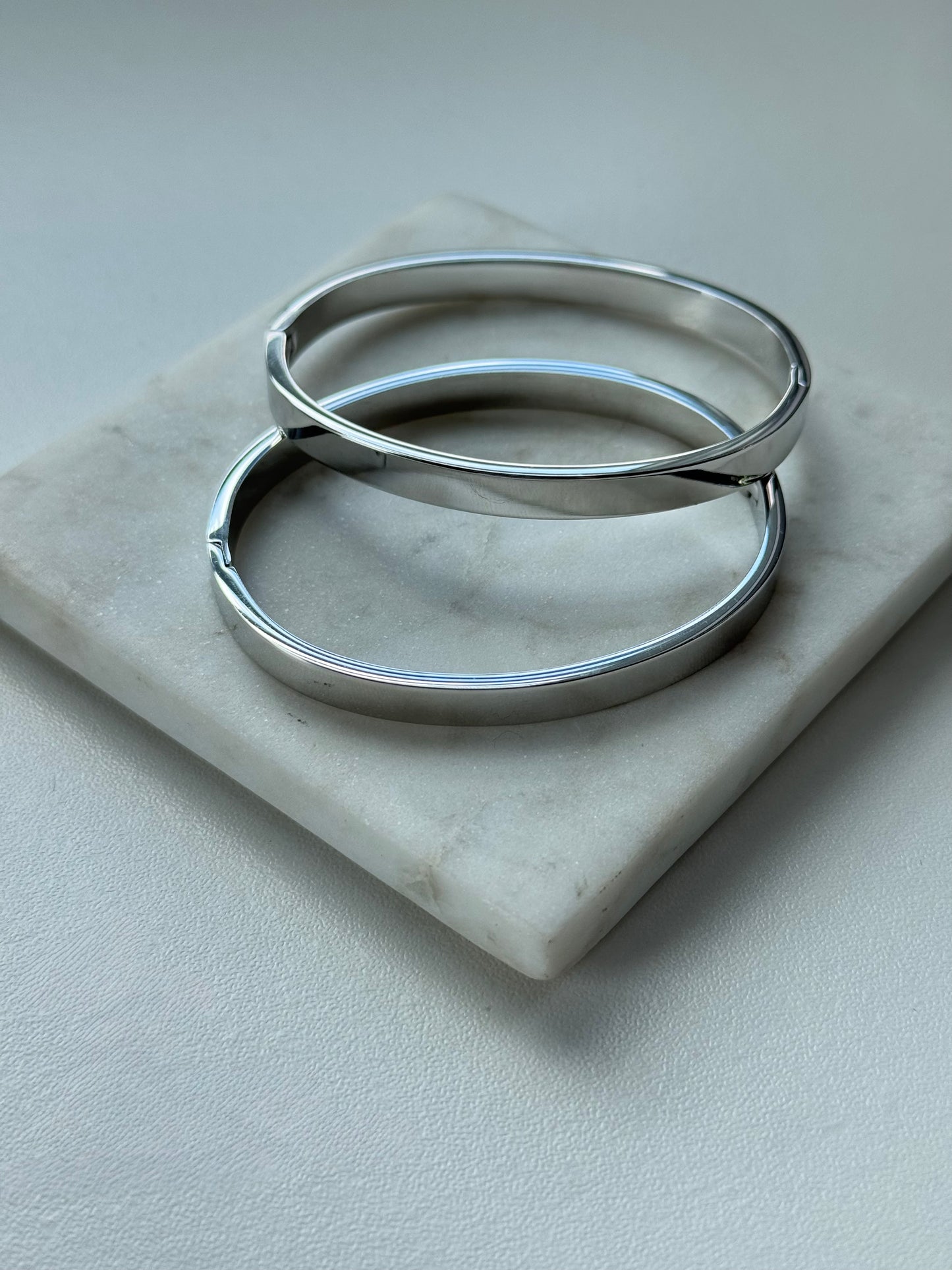 Simple Bangle