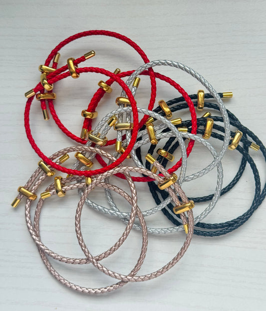 Valen Adjustable Leather Charm Bracelet – 18K Gold Plated Stainless Steel