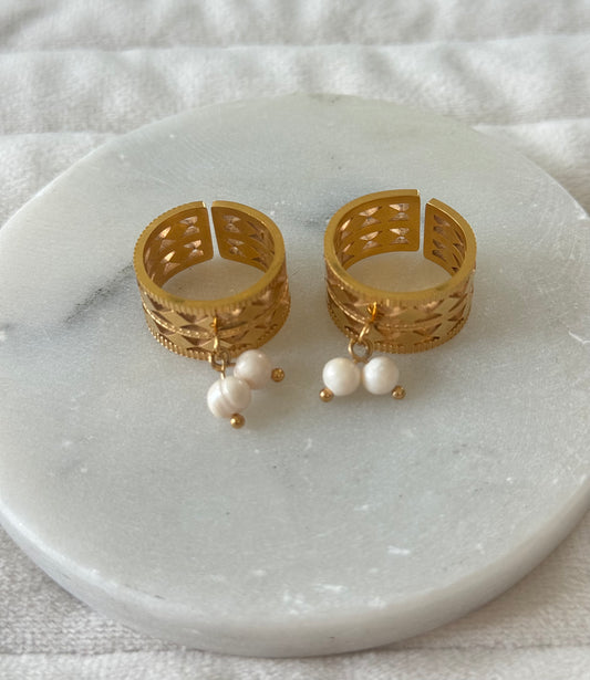 Aria Pearl Statement Ring – Geometric Open Band in Stainless Steel