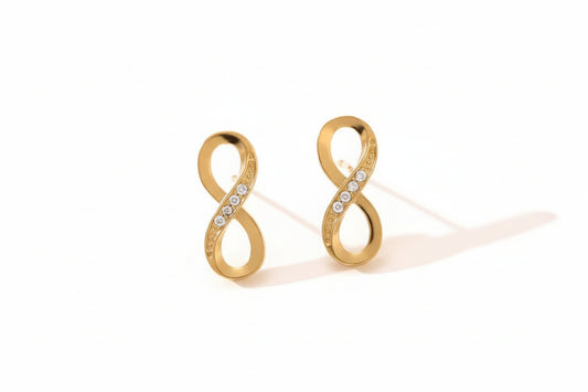 Infinity Stud Earrings – 18K Gold Plated Stainless Steel