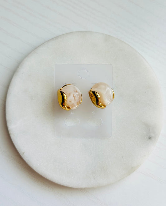 KiKi Studs – Irregular Resin & 18K Gold Plated Steel