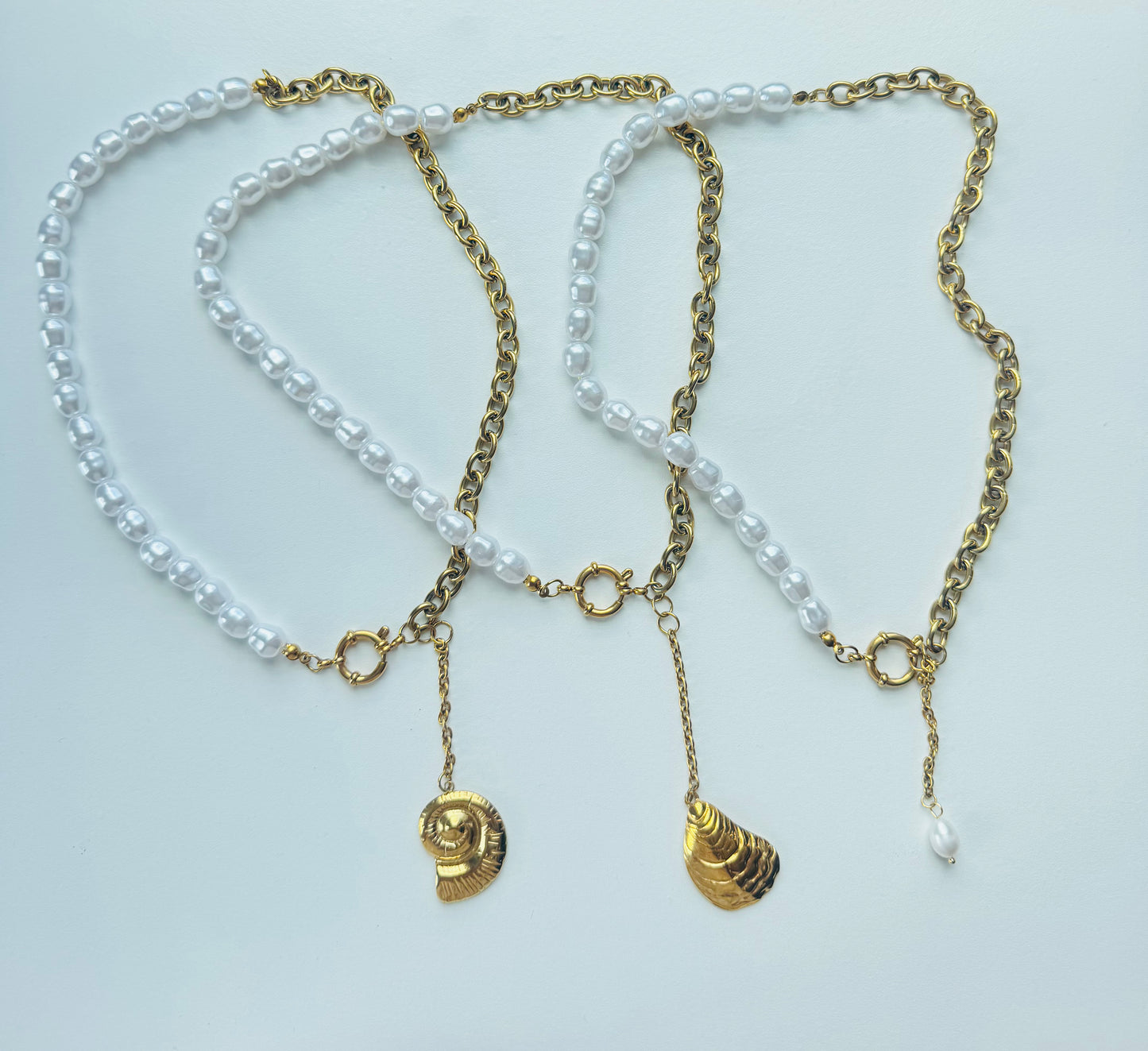 Marea Necklace – Pearl & Chain Statement Lariat