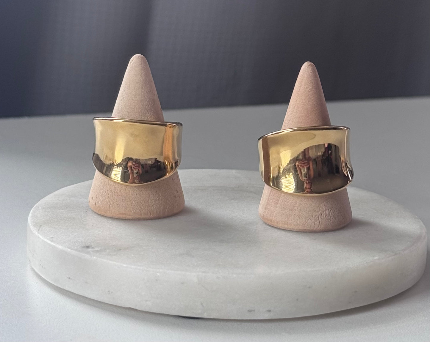 Niara Geometric Gold Ring