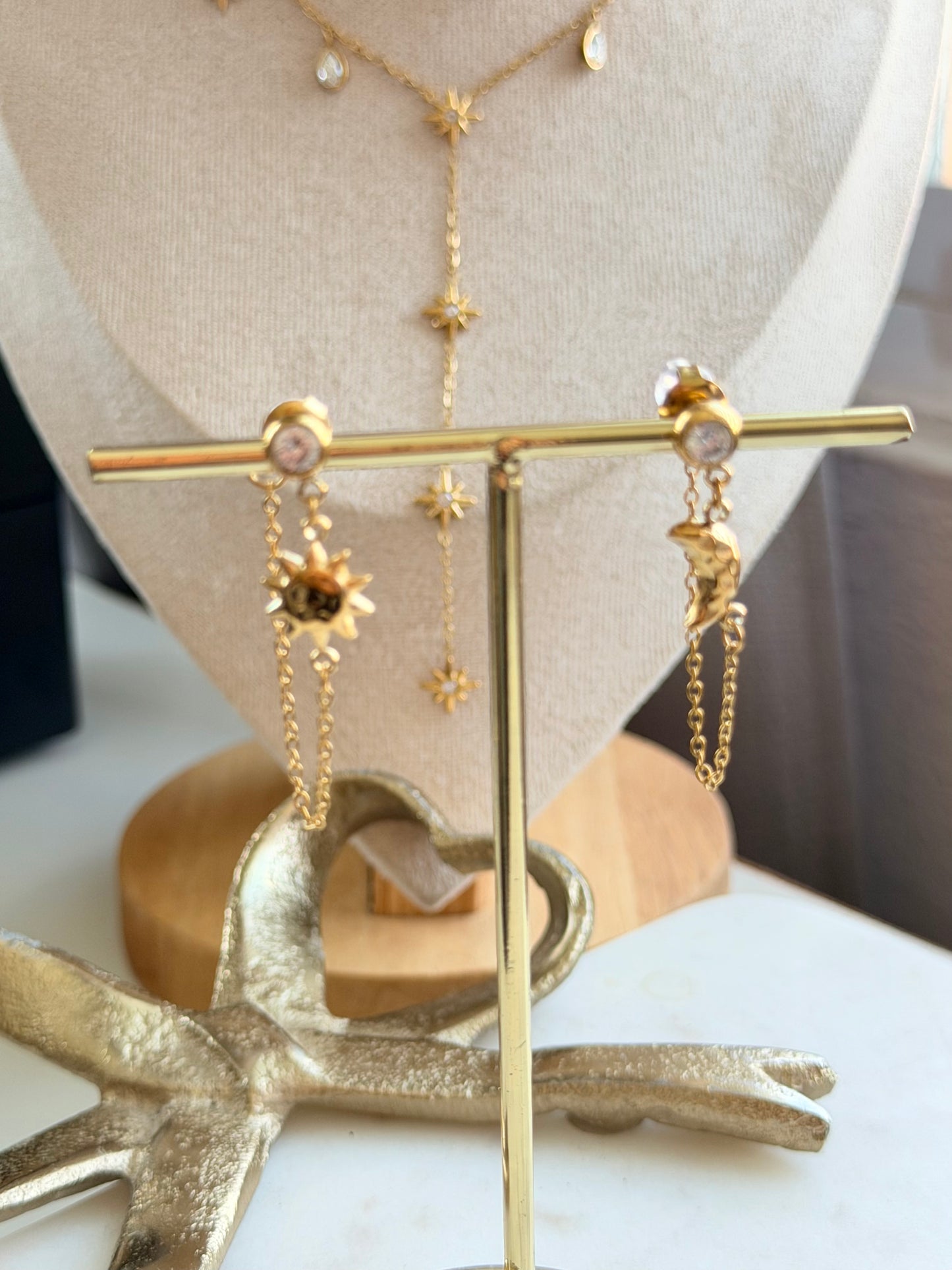 Solara Chain Studs