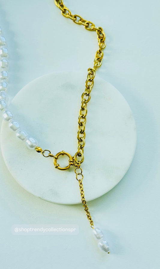 Greta Lariat Necklace
