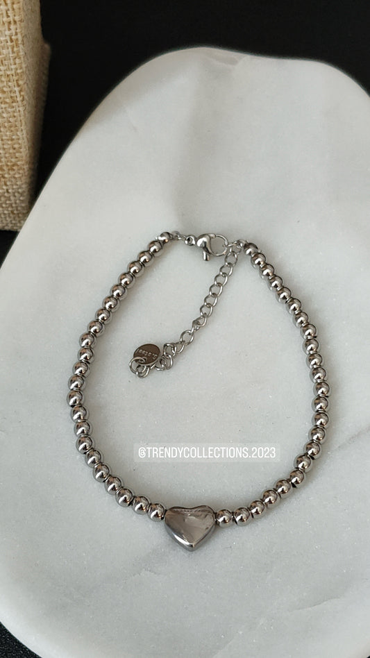 Silver heart Bracelet