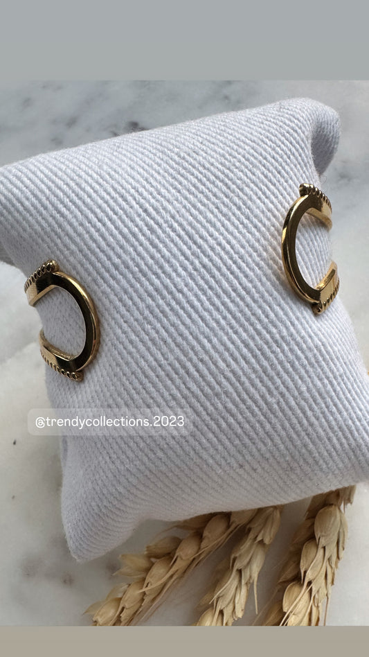 Sofia bangle